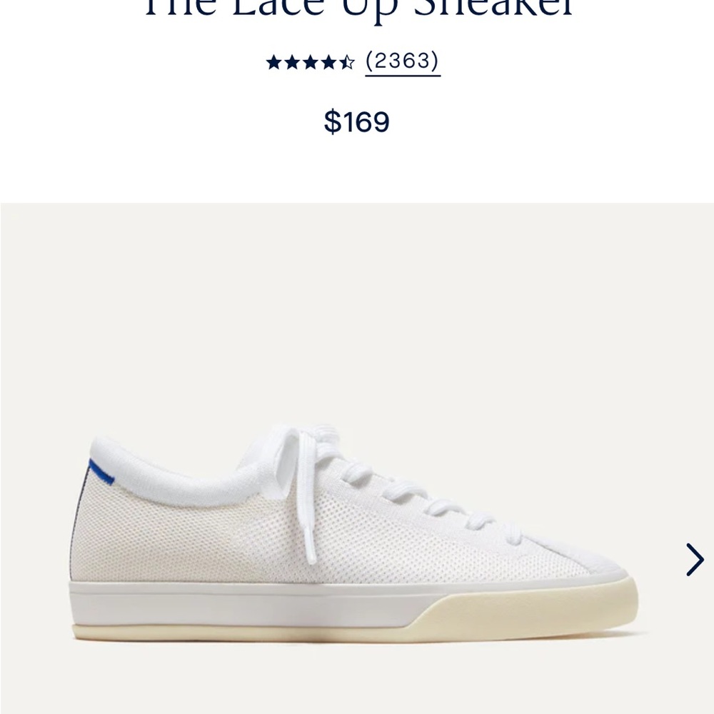Love these shoes! Only selling so I can size up after having a baby.